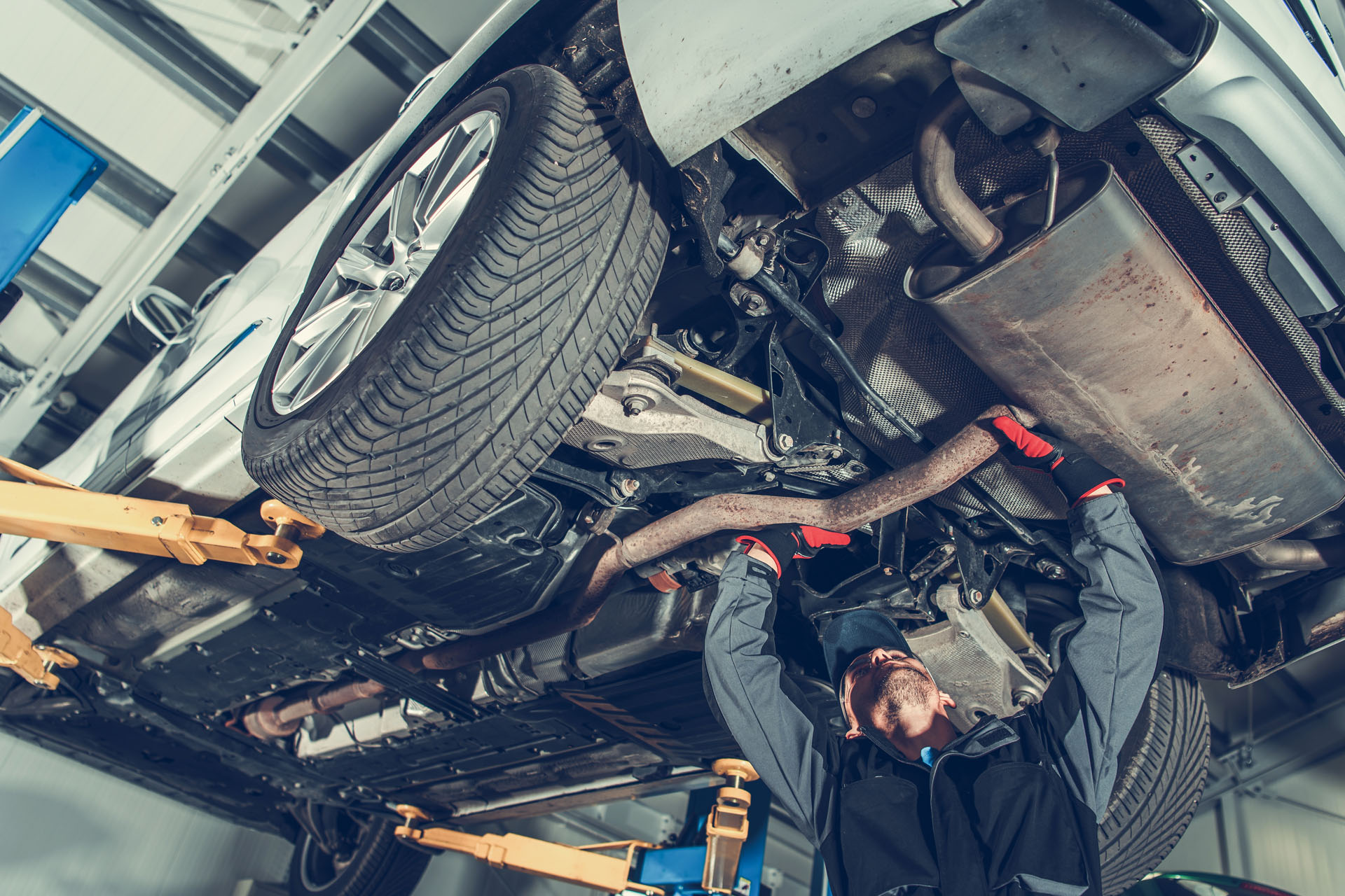 La mécanique automobile: l'entretien et le dépannage en un métier